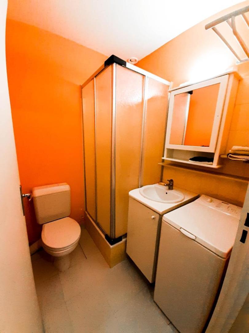 Spacious T2 Apt In City Center. Амбоаз Екстериор снимка